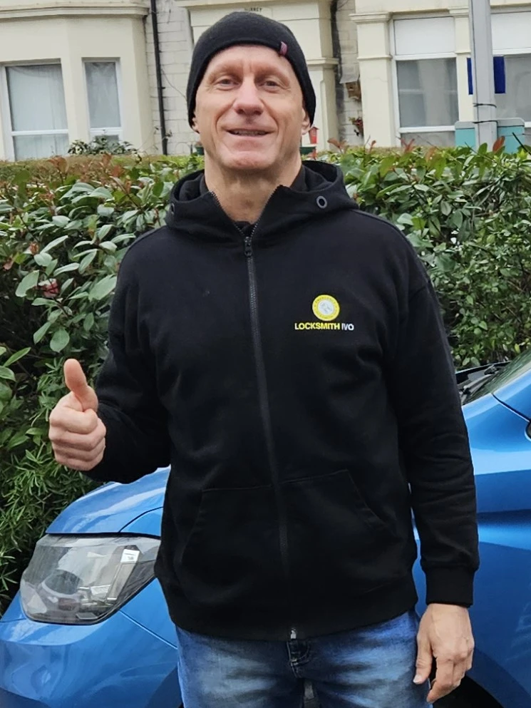 Locksmith Ivo van Portsmouth emergency