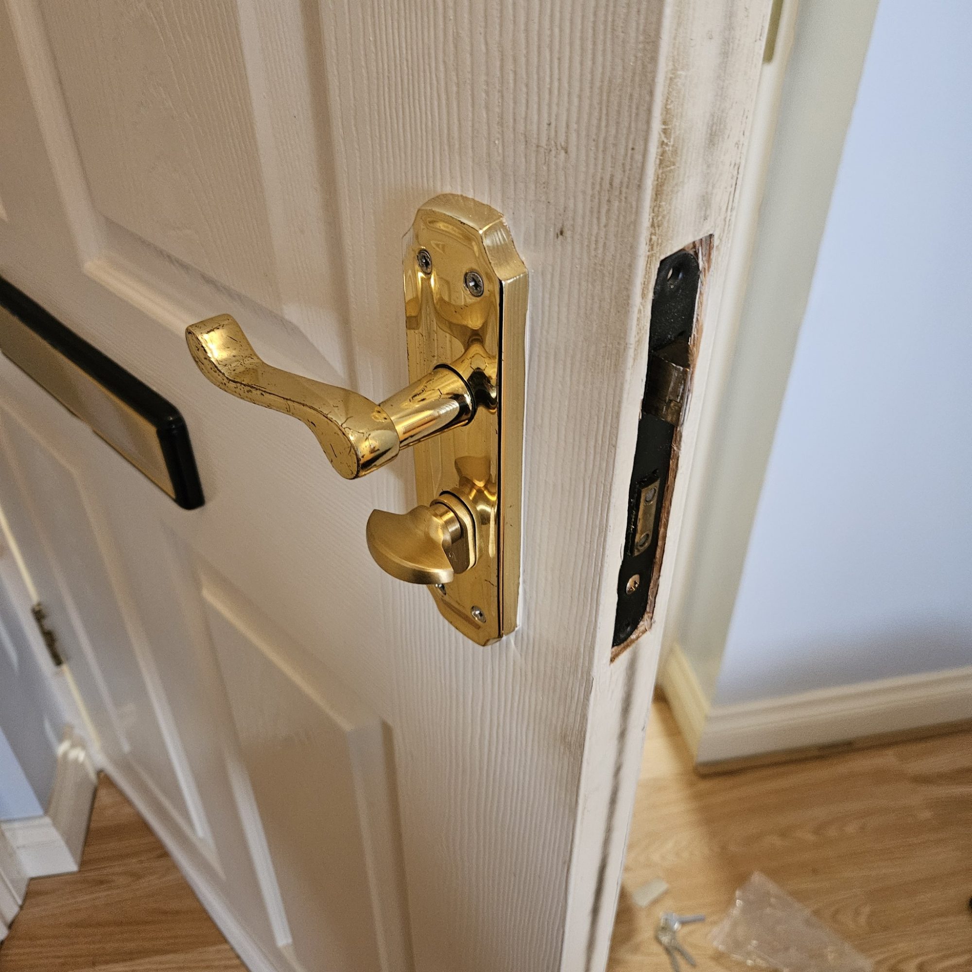 Lock adjustment on front door